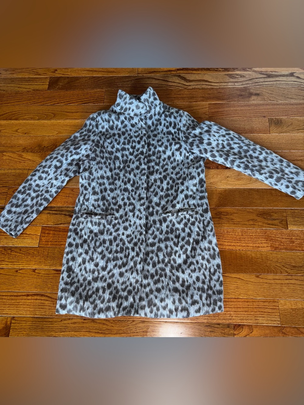 Old Navy Leopard Print Cozy Coat - Gray/Brown